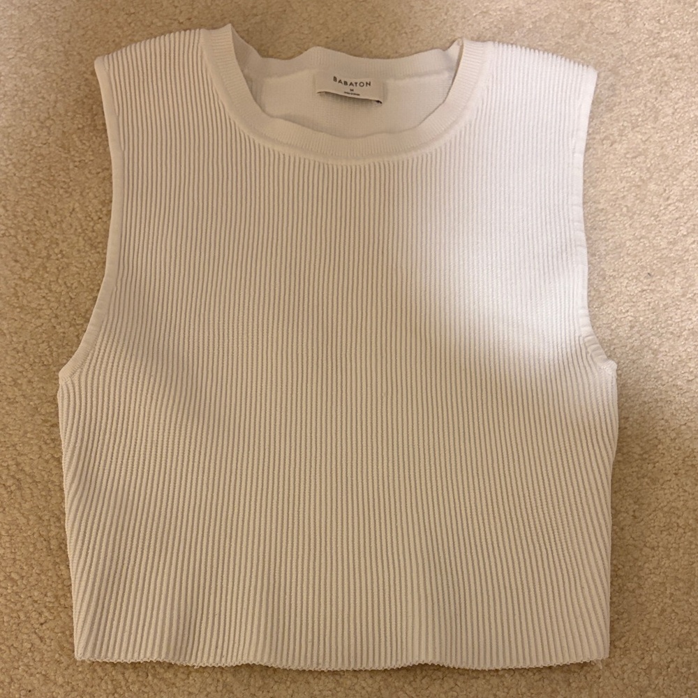 Aritzia Babaton Sculpt Knit Muscle Tank Cropped